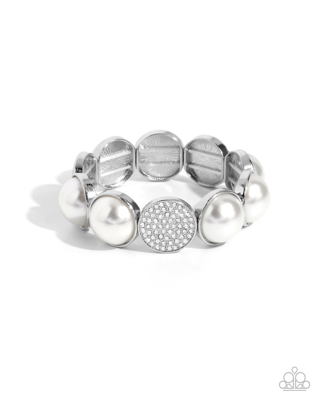 Paparazzi Believable Bling - White